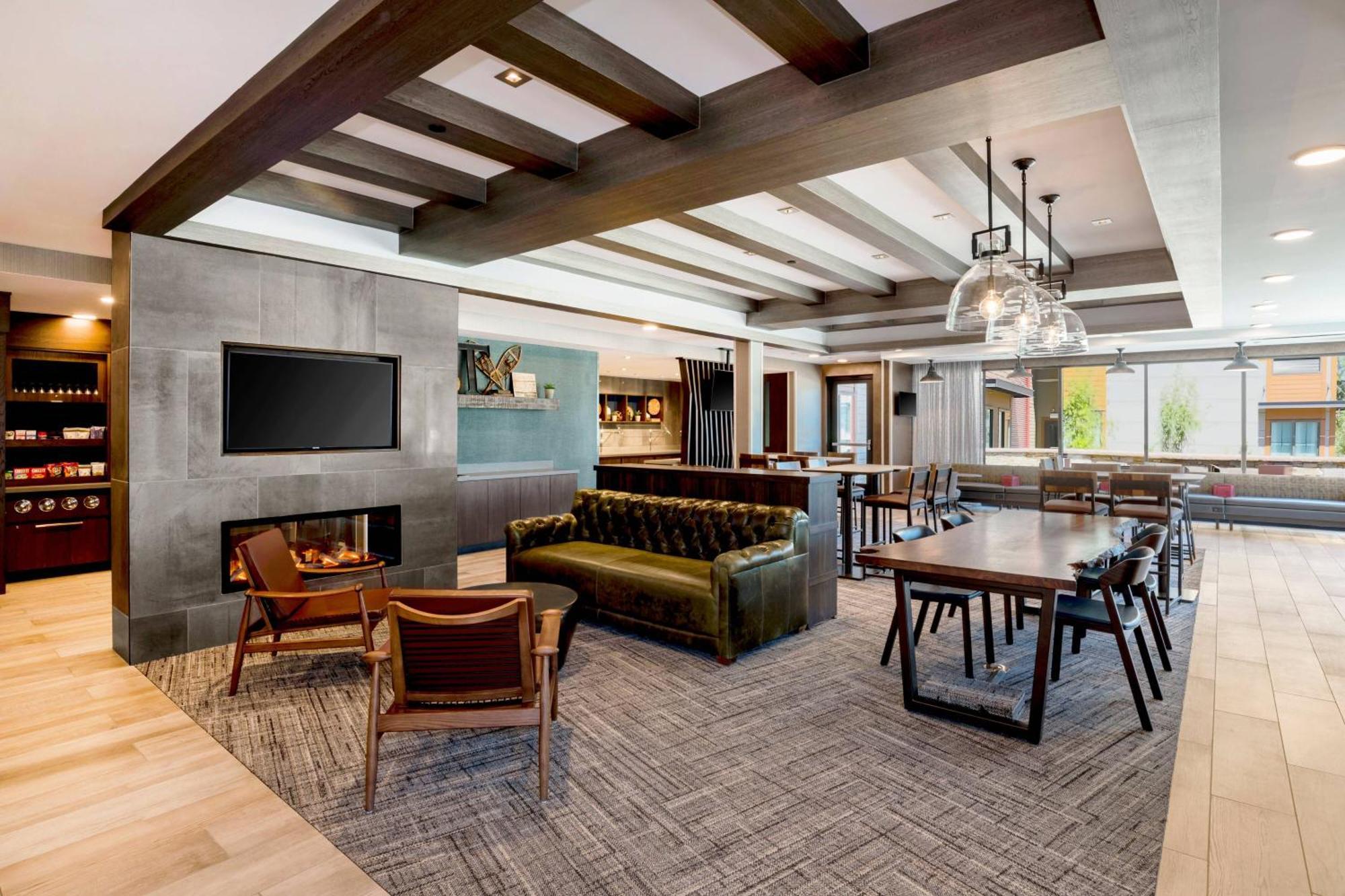 Springhill Suites By Marriott Truckee Lake Tahoe Exterior photo